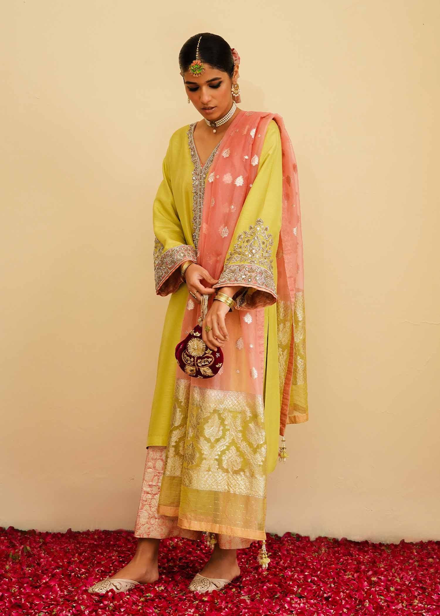 Mahgul | Eid Edit 2024 | Lemon Mint - House of Zarish