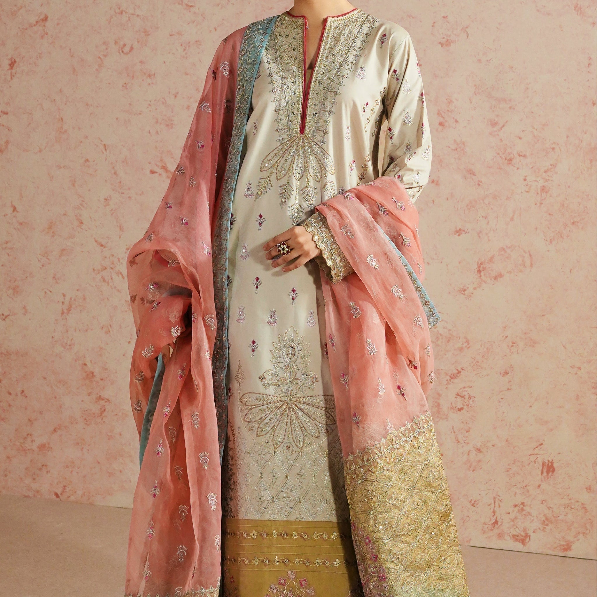 Maryum N Maria | Eid Luxury Lawn 24 | Alizeh - House Of Anaya