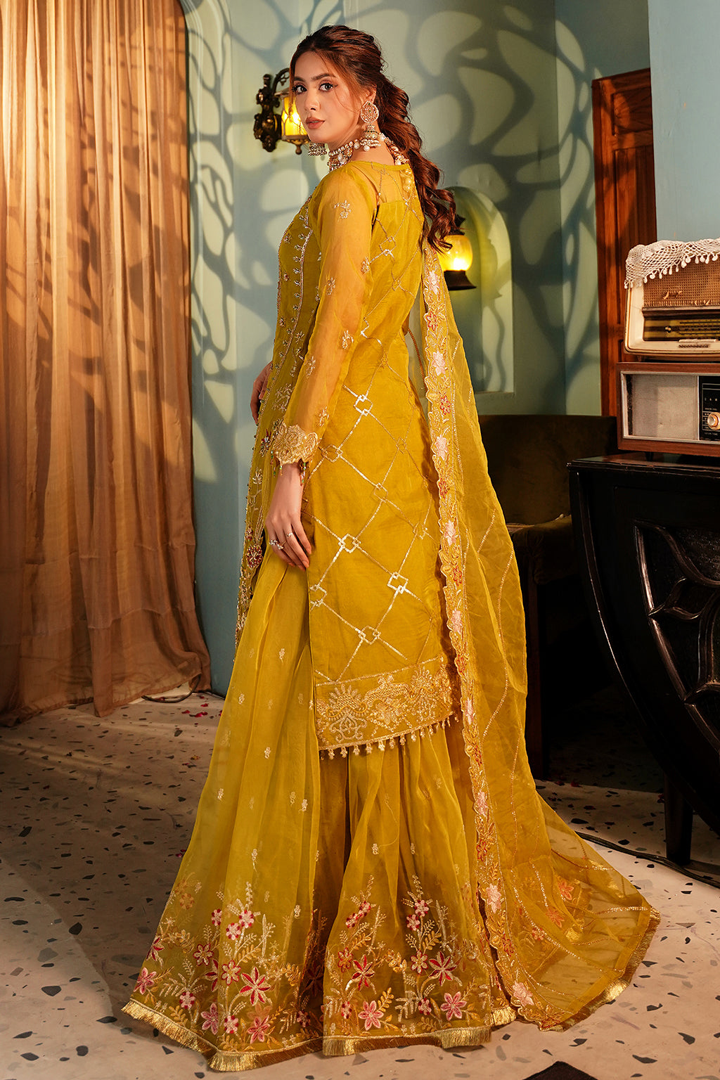 Maryams | Reet Formals | R-105 - House of Zarish