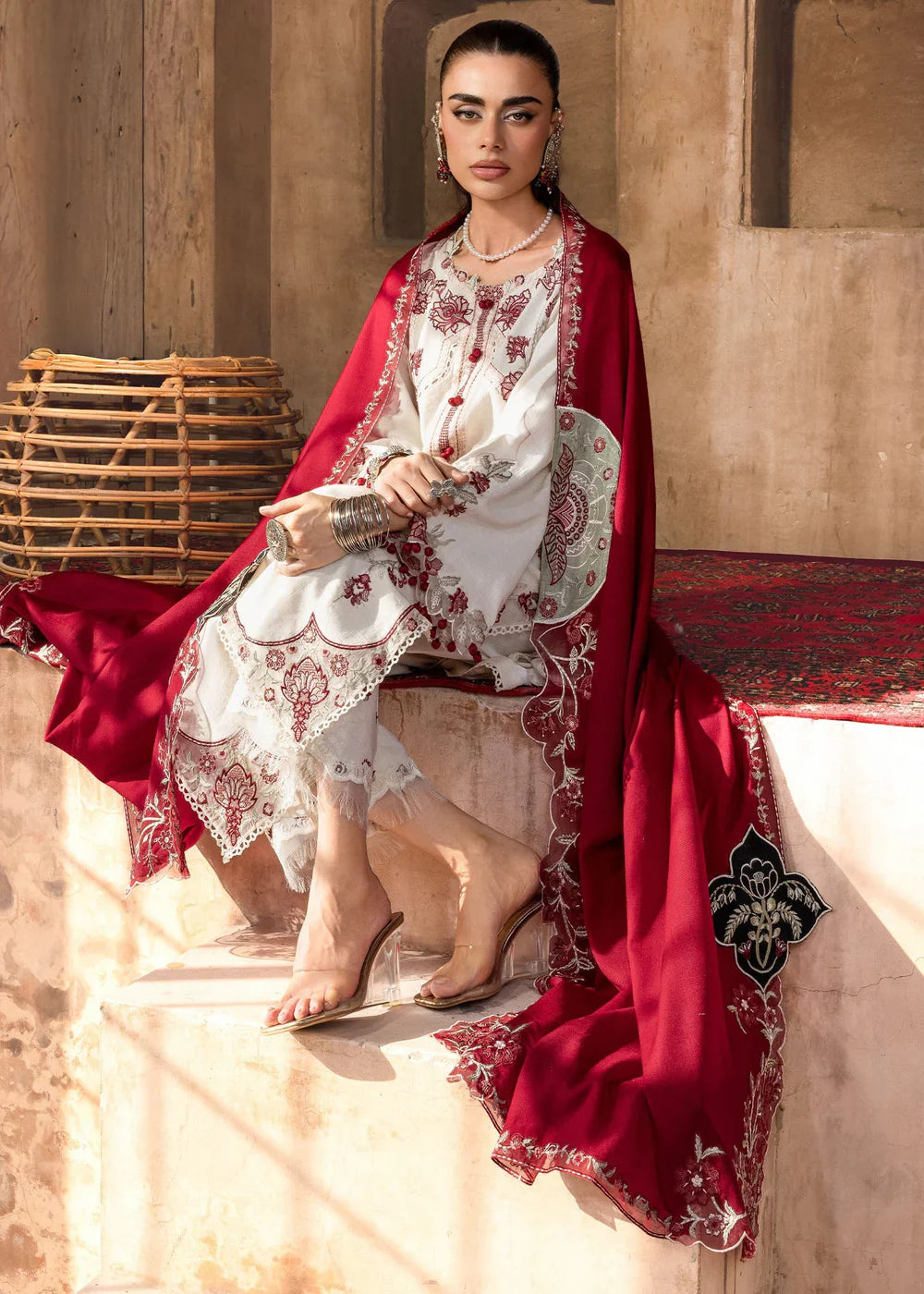 Saira Shakira | Winter 25 | CYRA 6-B