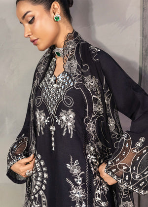 Saira Shakira | Nureh Luxe | Dahlia Noir