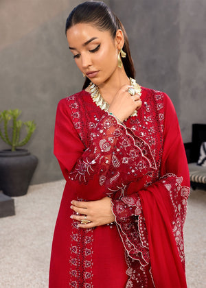 Saira Shakira | Nureh Luxe | Crystaline