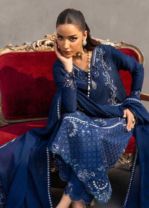 Saira Shakira | Nureh Luxe | Veloura