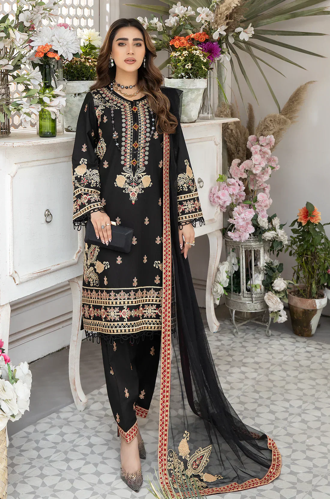 Mohagni | Muntazir Luxury Lawn 24 | AM-05 - House of Zarish