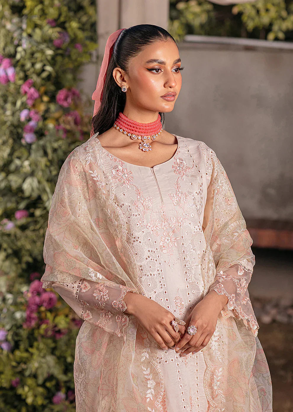 Mohagni | Muntazir Luxury Lawn 24 | CM-04 - House of Zarish