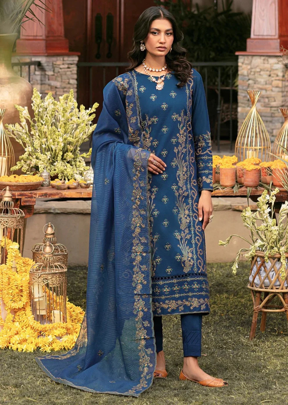 Mohagni | Muntazir Luxury Lawn 24 | CM-06 - House of Zarish