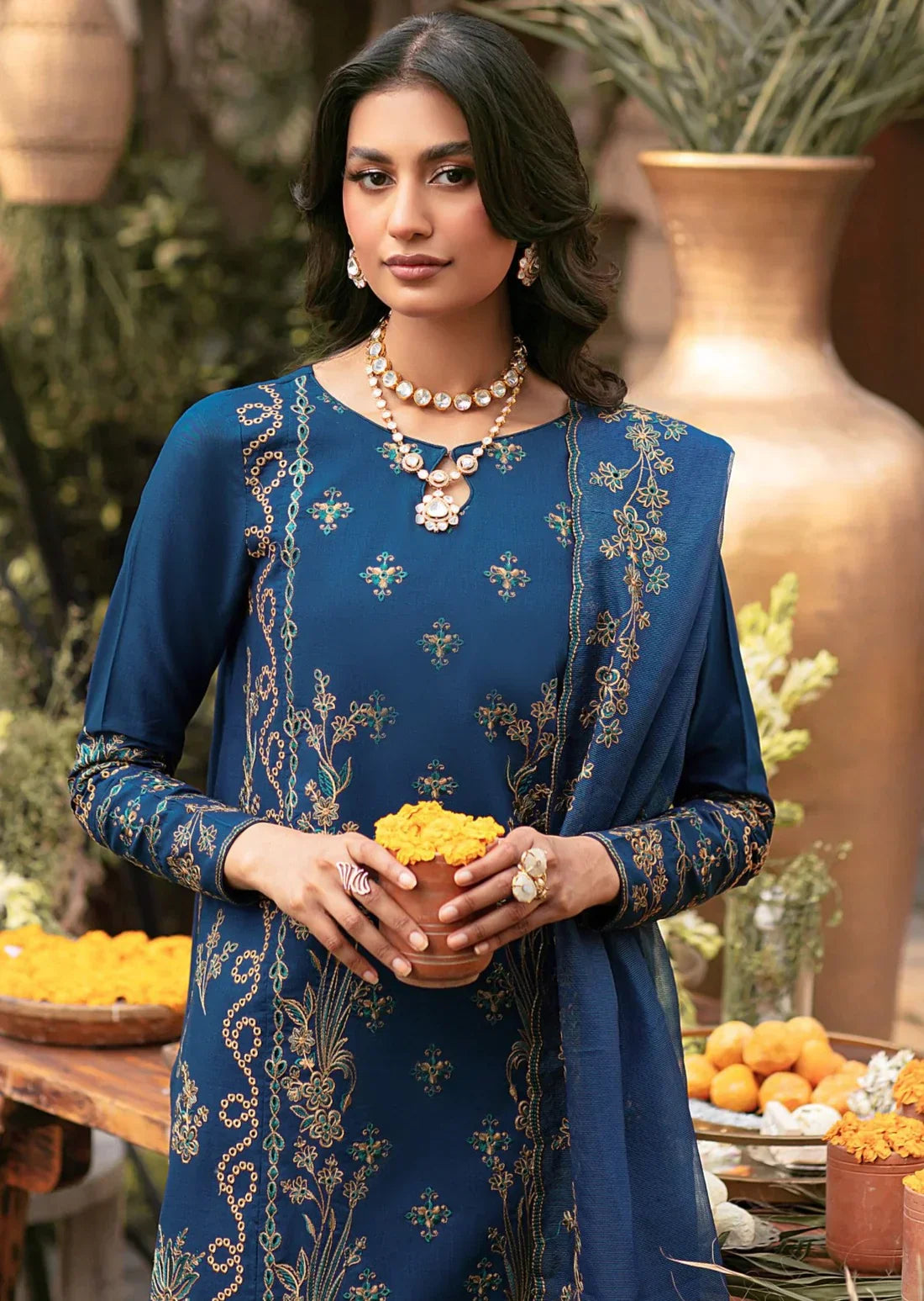 Mohagni | Muntazir Luxury Lawn 24 | CM-06 - House of Zarish