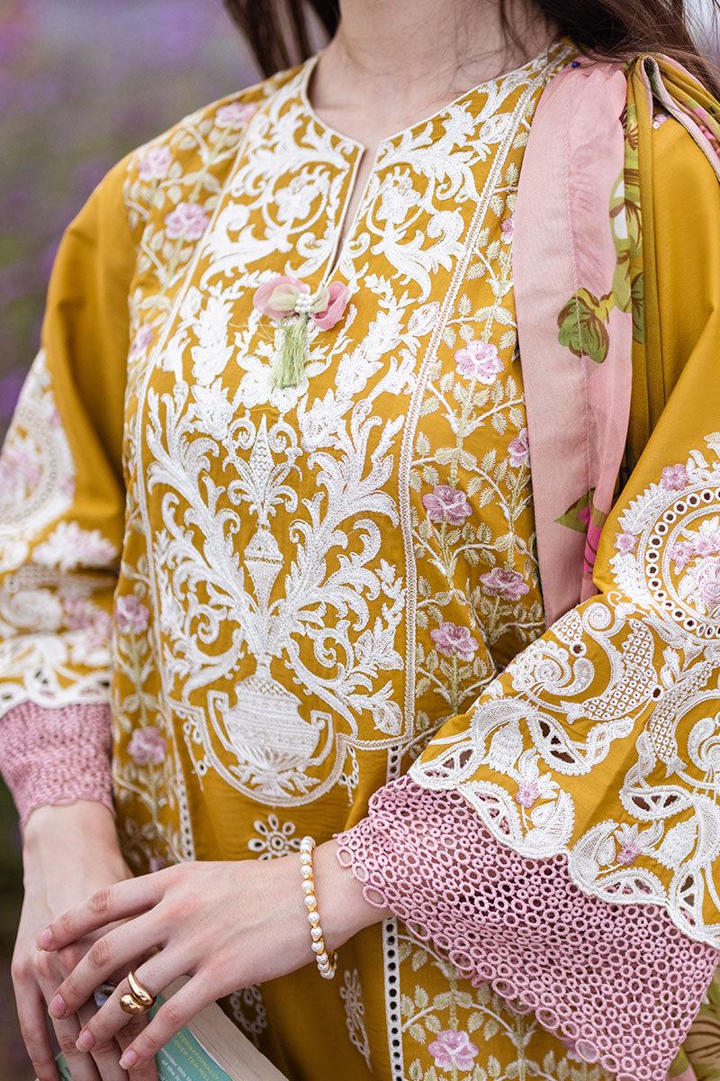 Mushq | Hemline The Secret Garden | WHISPERING PETALS - House Of Anaya