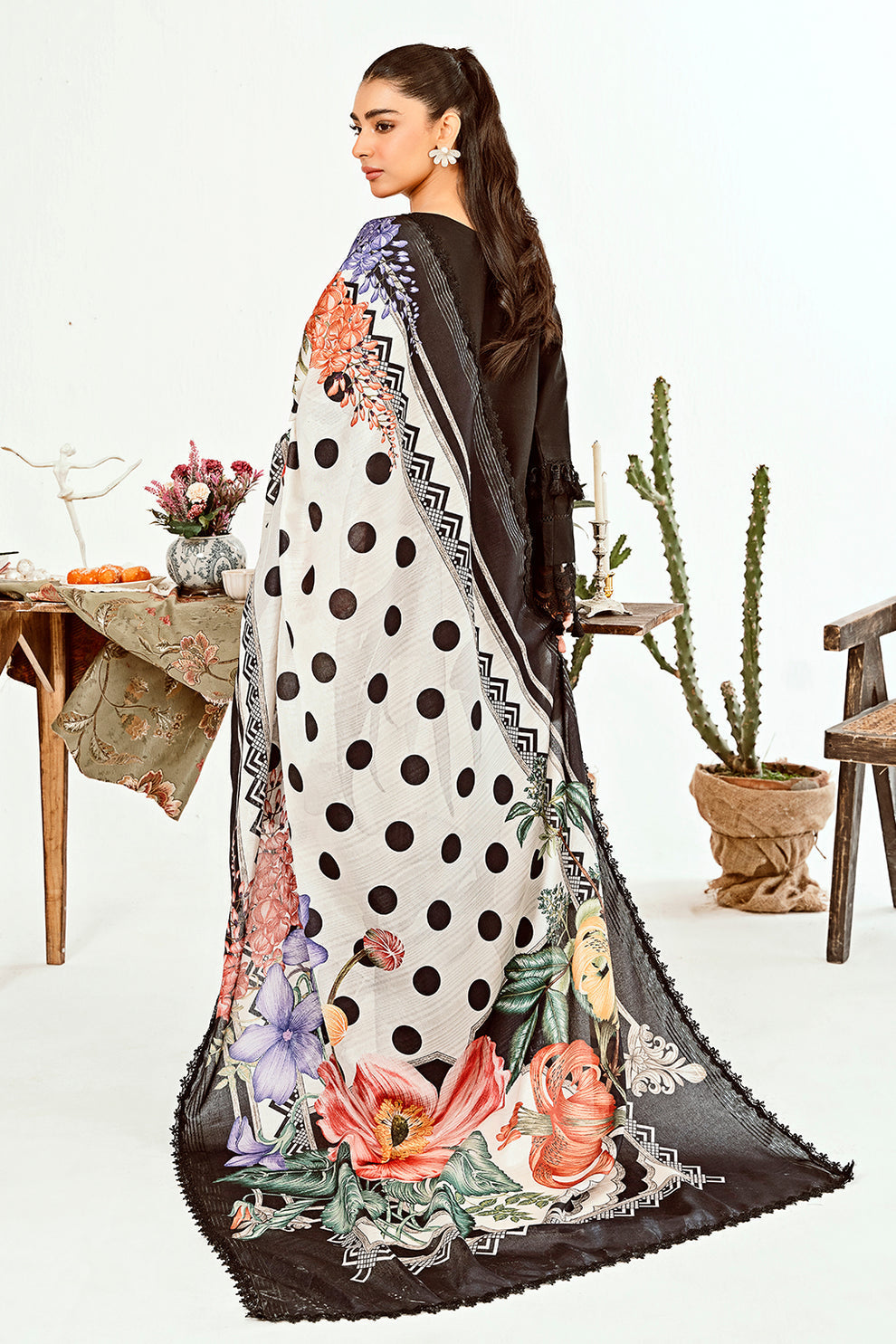 Neeshay | Zoella Lawn Collection | Amara - House Of Anaya