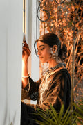 Nilofer Shahid | Verve Summer 24 | Amorist (3pc)- Verve SS 24 - House of Zarish