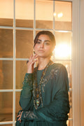 Nilofer Shahid | Verve Summer 24 | Sassy Spirit (3pc)  Verve SS 24 - House of Zarish
