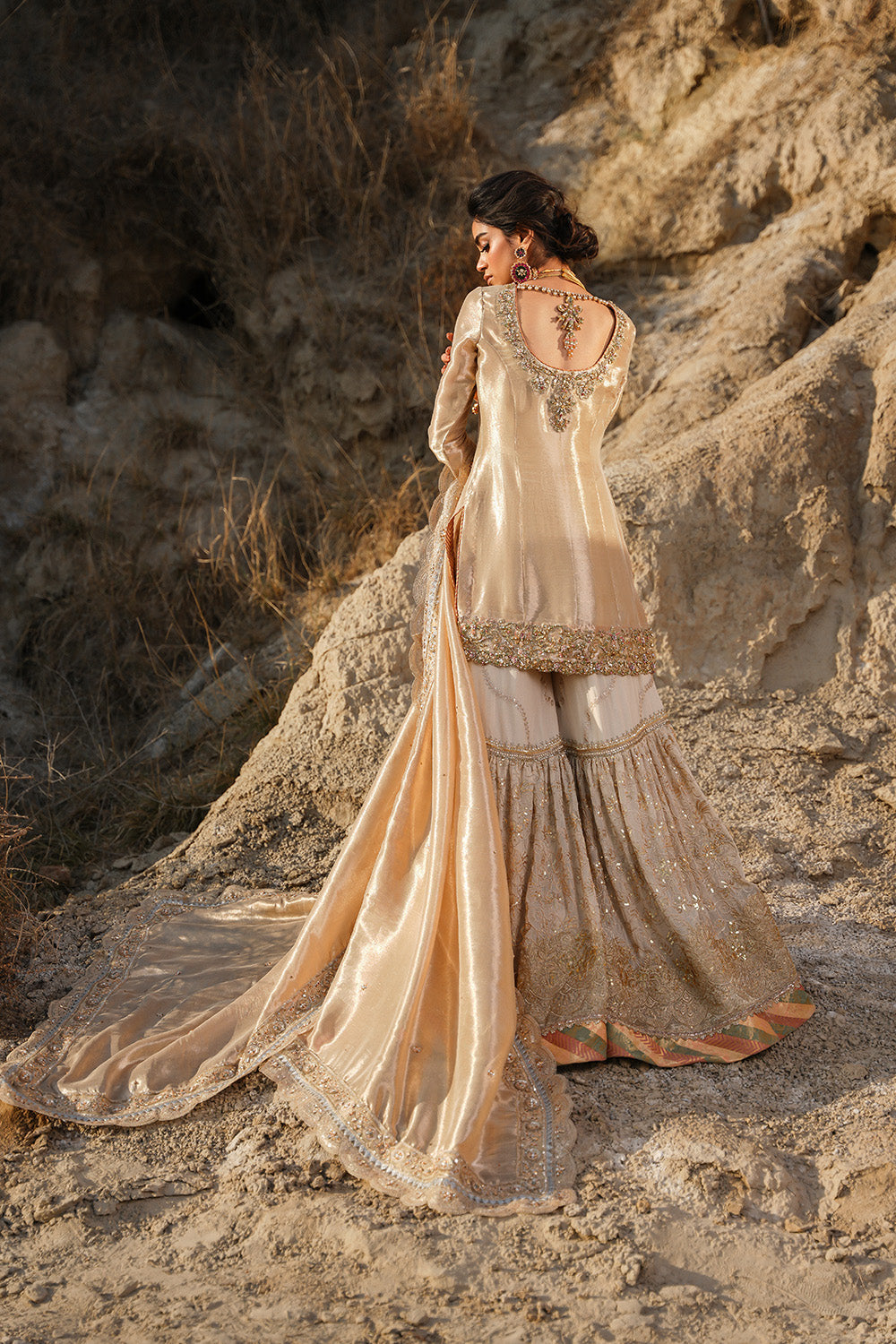 Nilofer Shahid | Verve Summer 24 | Zahria  Verve SS 24 - House of Zarish