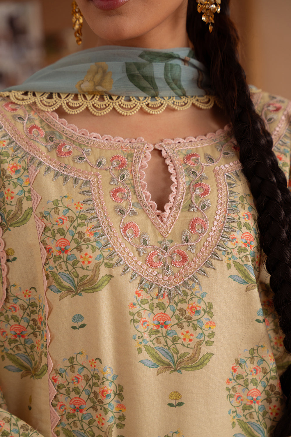 Saira Rizwan | Laanem Summer Lawn 25 | NERIDA-A-SRL25-02