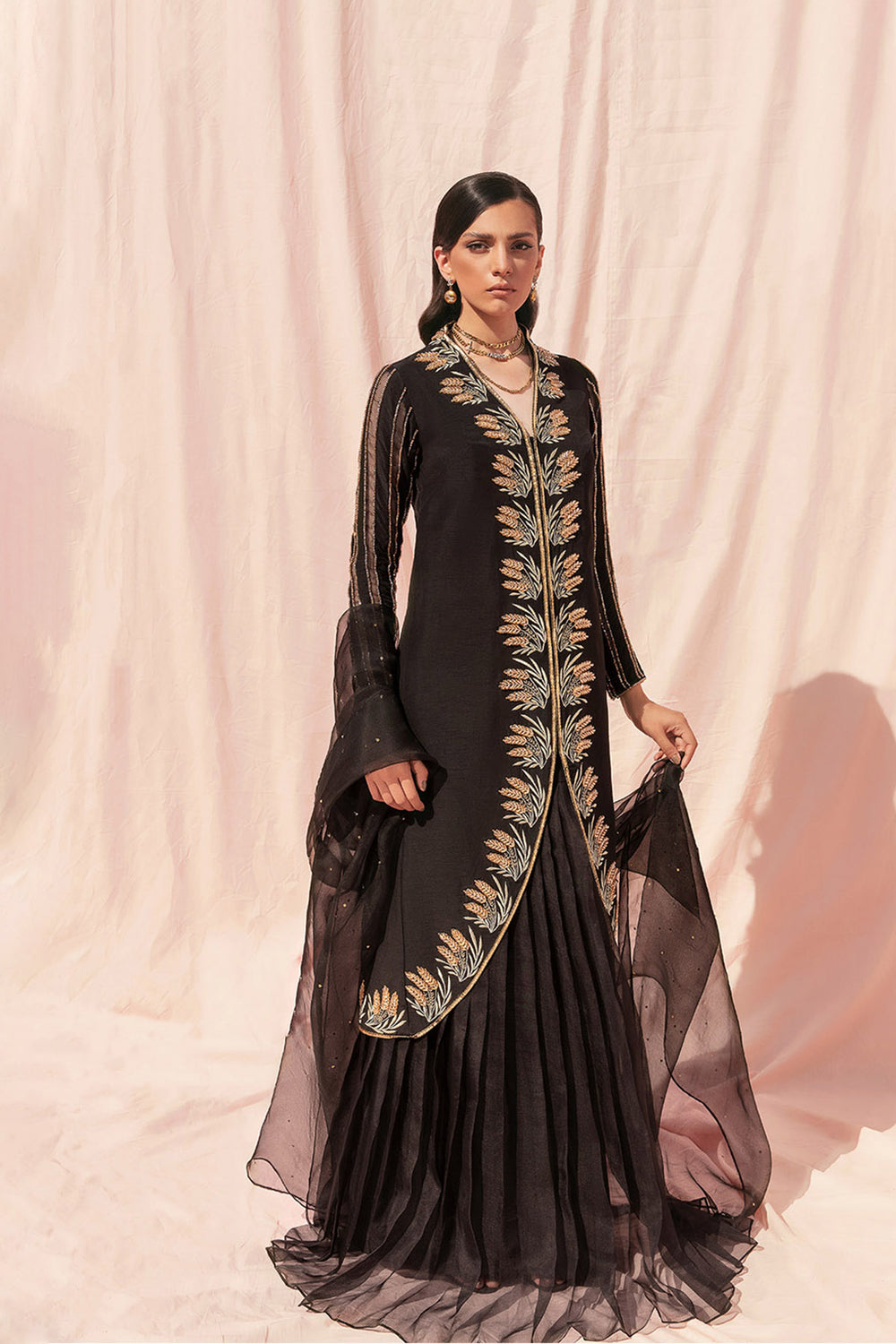 Caia | Pret Collection | NOIR - House of Zarish
