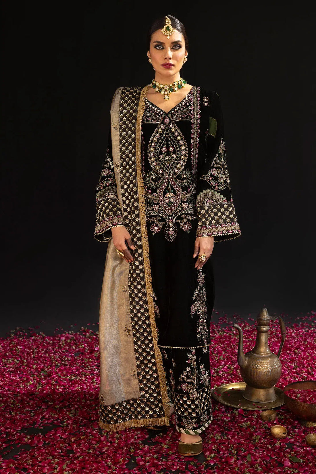 Nureh | Maya Velvet 23 | Morbagh - House Of Anaya