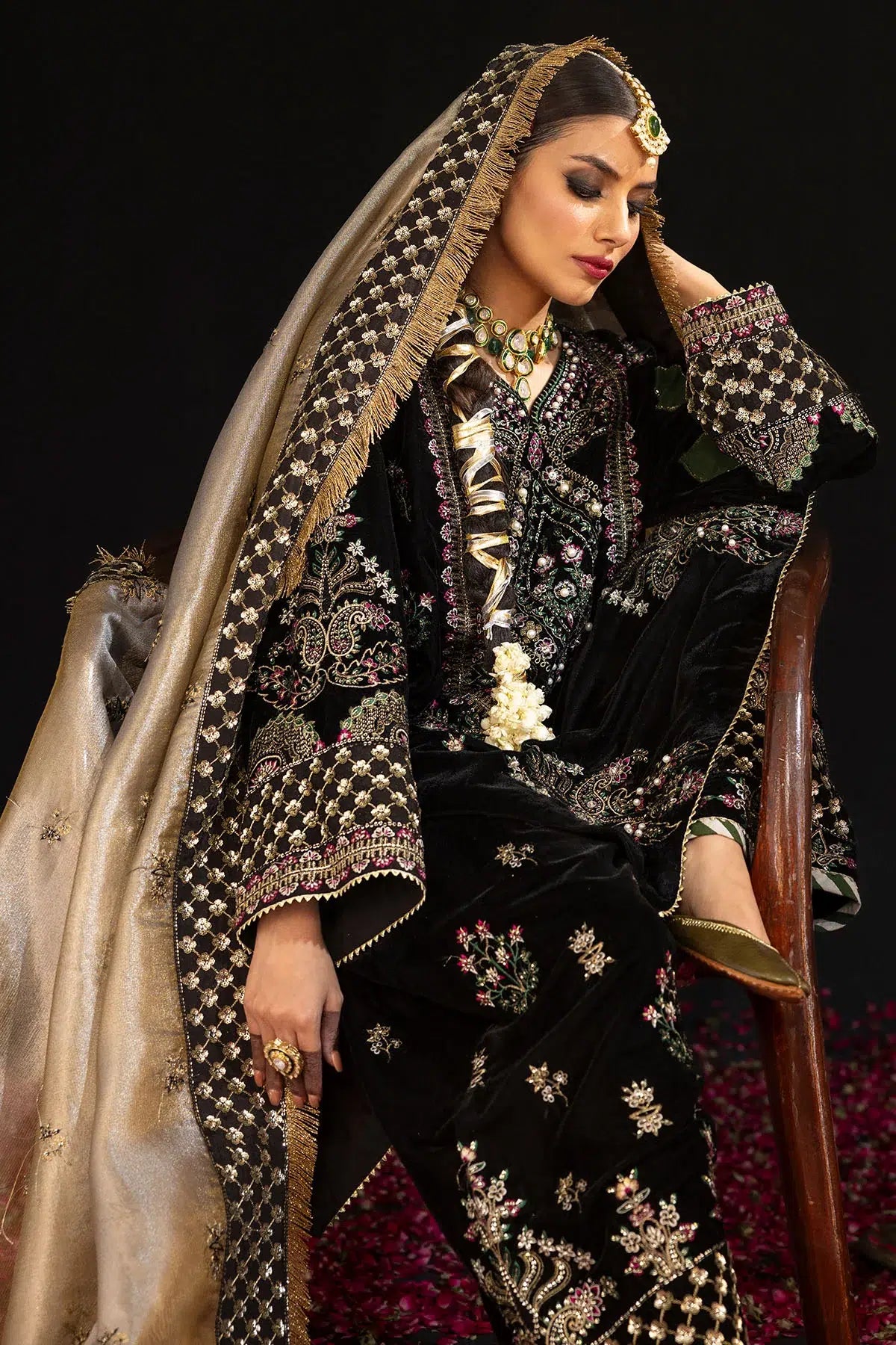 Nureh | Maya Velvet 23 | Morbagh - House Of Anaya