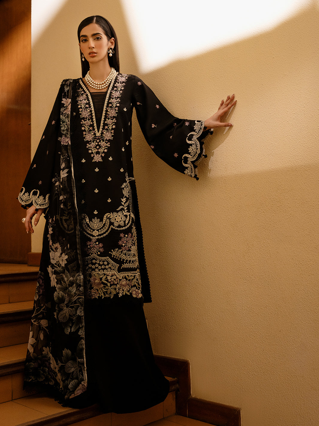 Izel | Dastak Luxury Lawn | QALAH - House Of Anaya