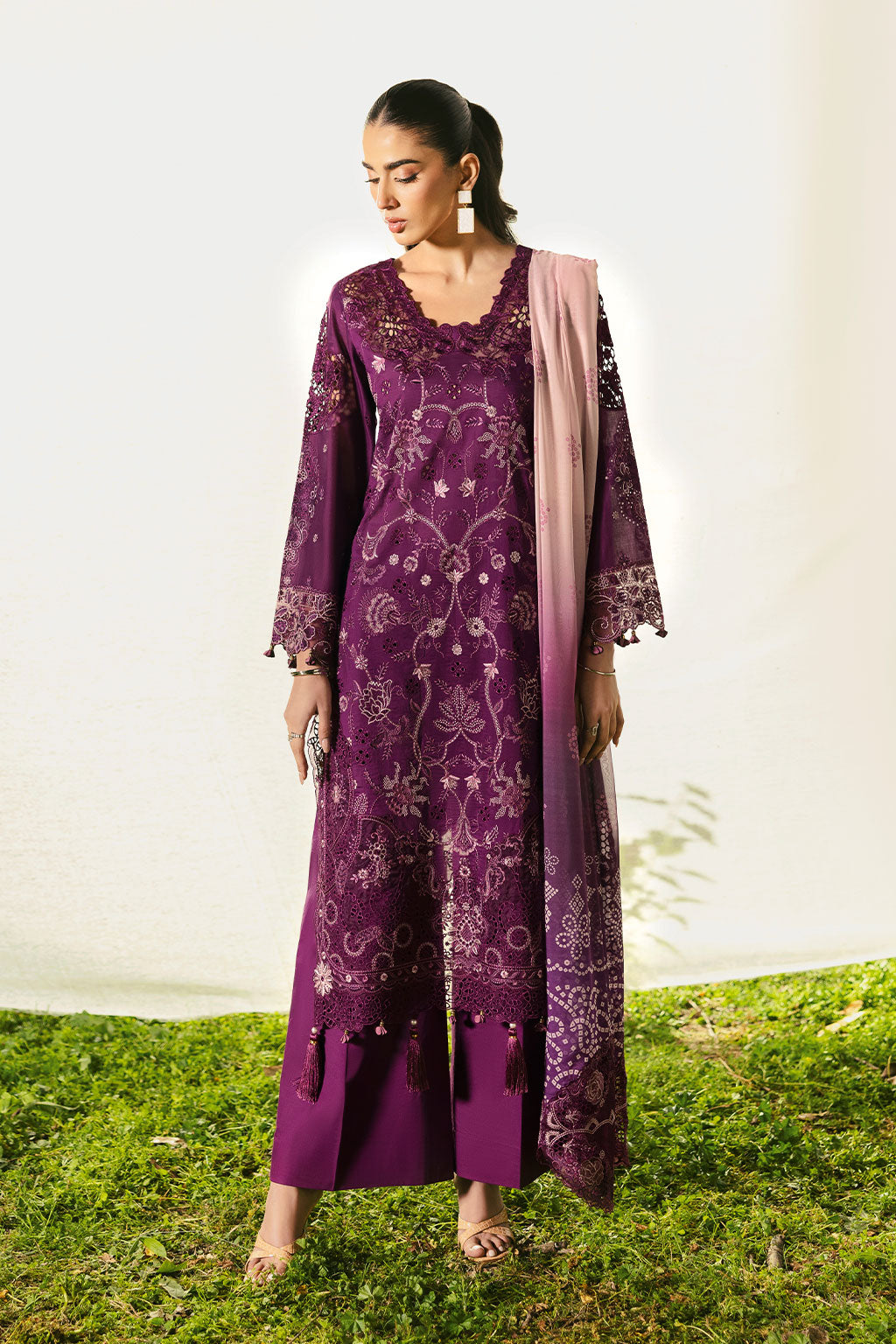 Ramsha | Riwayat Lawn Collection | Y-1305