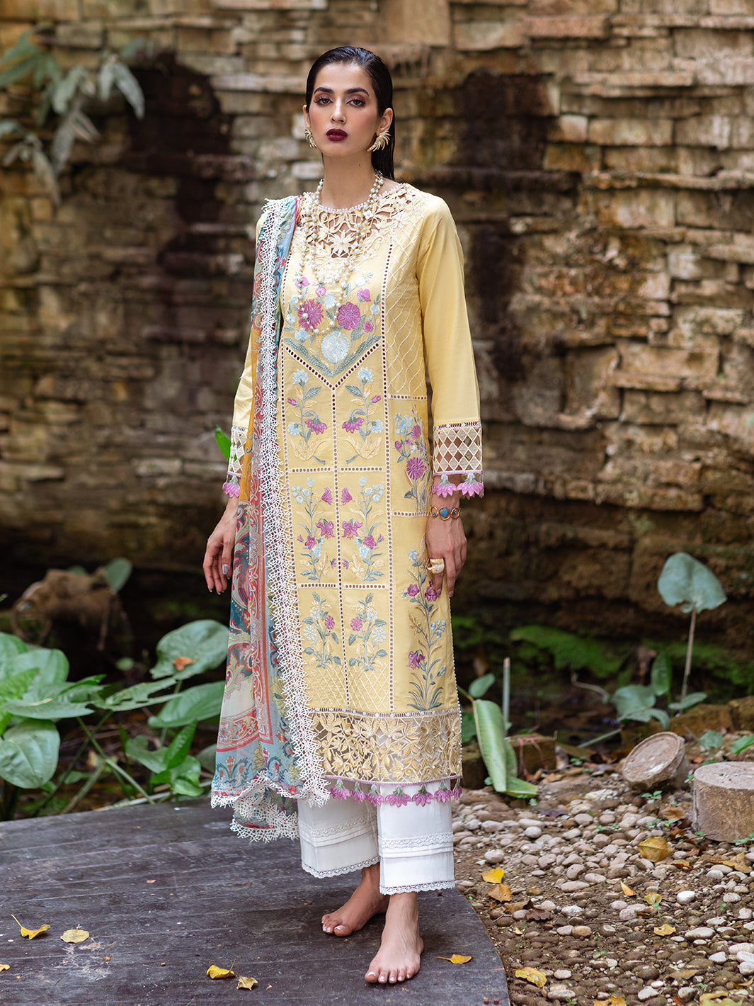 Roheenaz | Dahlia Embroidered Lawn 24 | Daffodil - House of Zarish