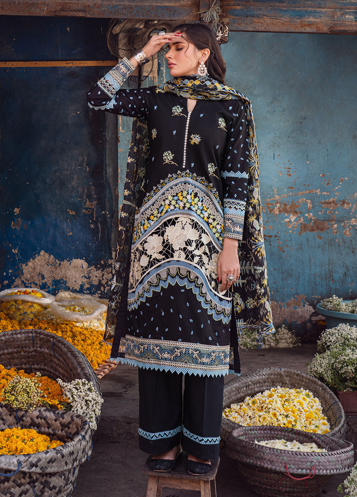 Sahane | Sahakari Chikankari Lawn Edit 24 | Kashish - House of Zarish