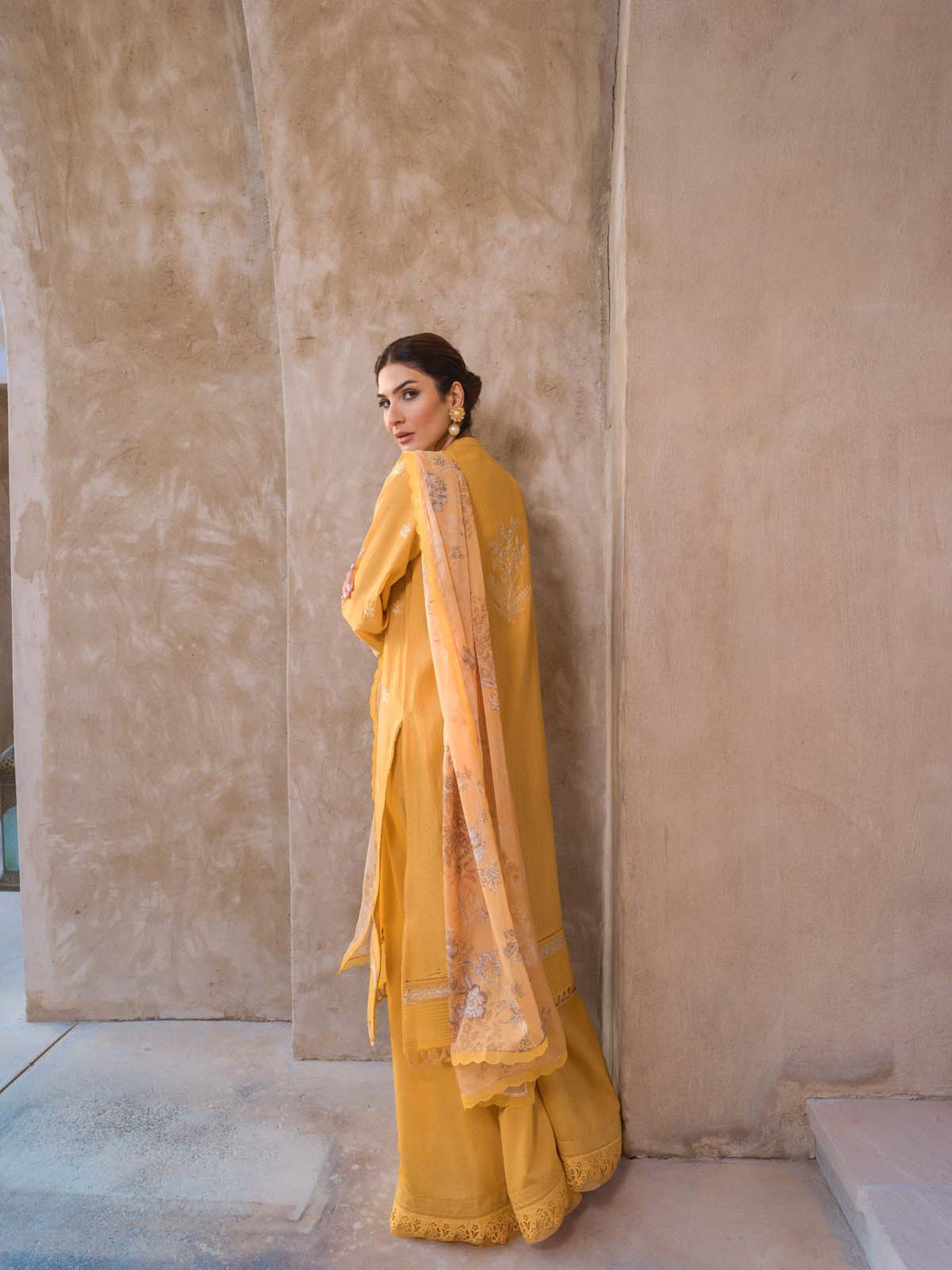 Sahar | Mirage Spring Luxury 24 | Slub Lawn 3 Piece (Embroidered) - House of Zarish