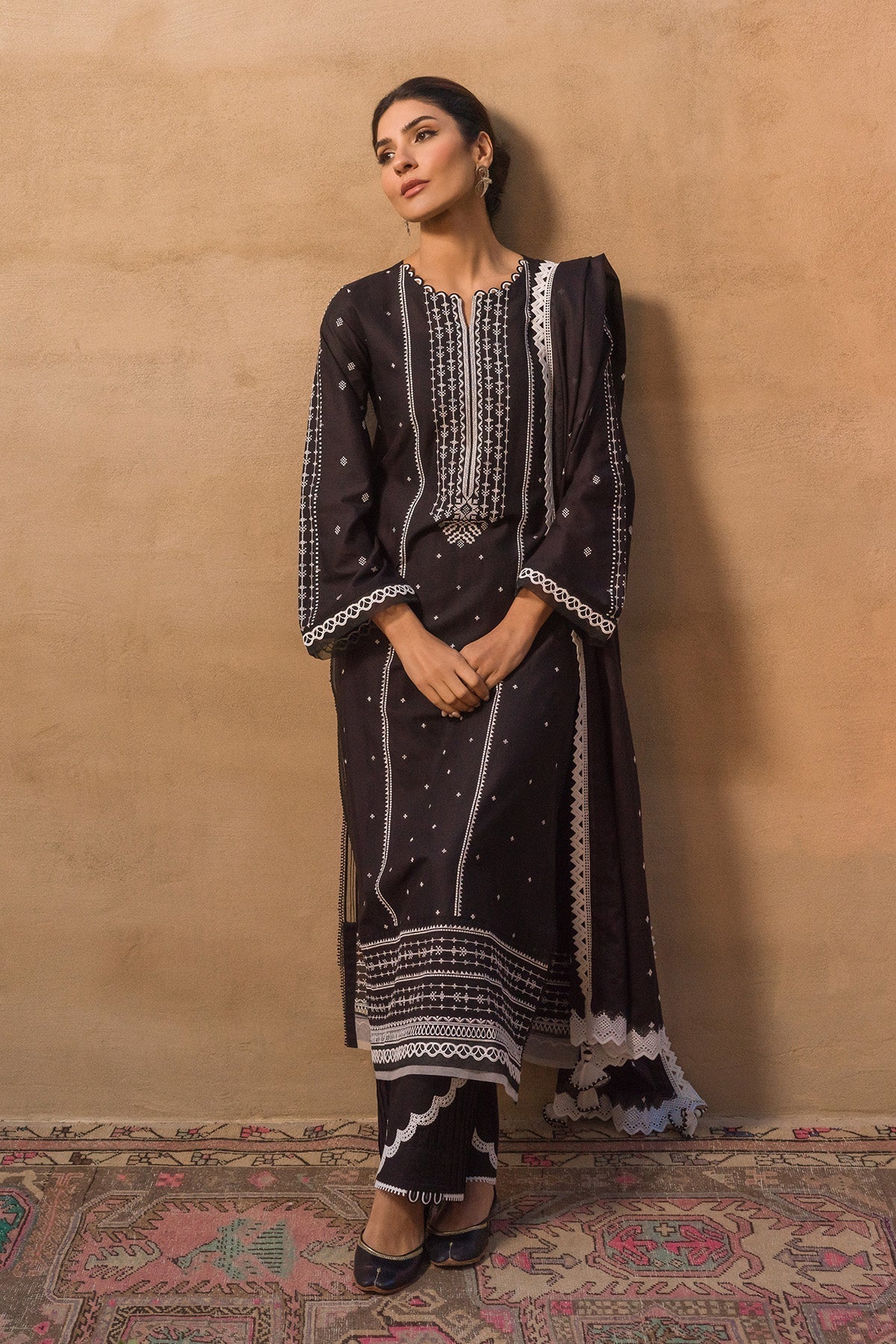 Sahar | Mirage Spring Luxury 24 | Chikankari 3 Piece - House of Zarish