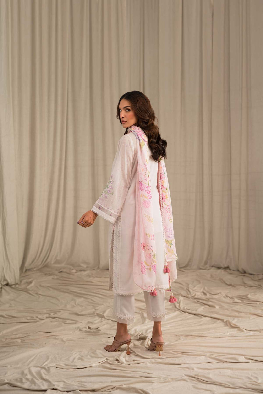 Sahar | Mirage Spring Luxury 24 | Slub Lawn 3 Piece (Embroidered) - House of Zarish