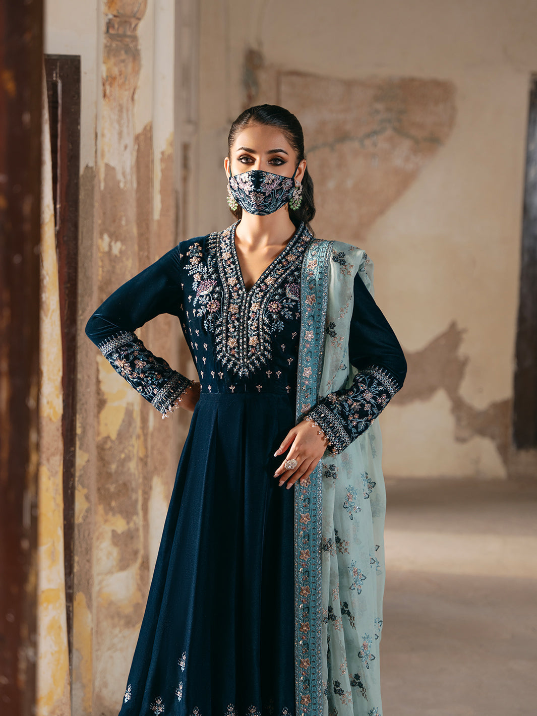 Flossie | Siara Velvet Formals | V-101 - House Of Hania