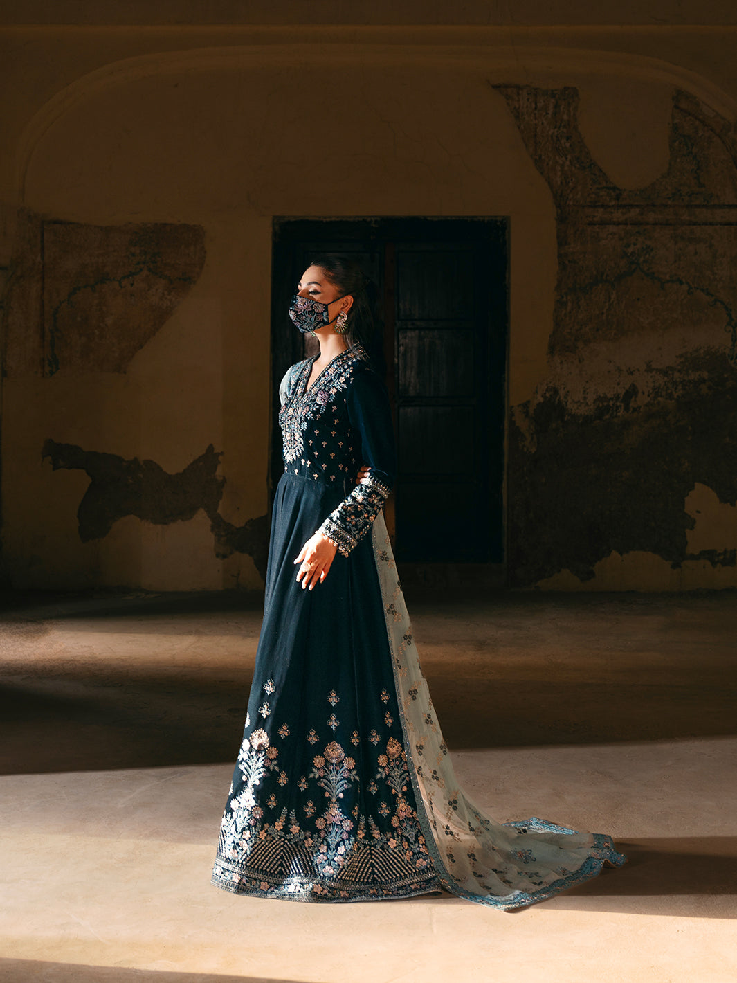 Flossie | Siara Velvet Formals | V-101 - House Of Hania