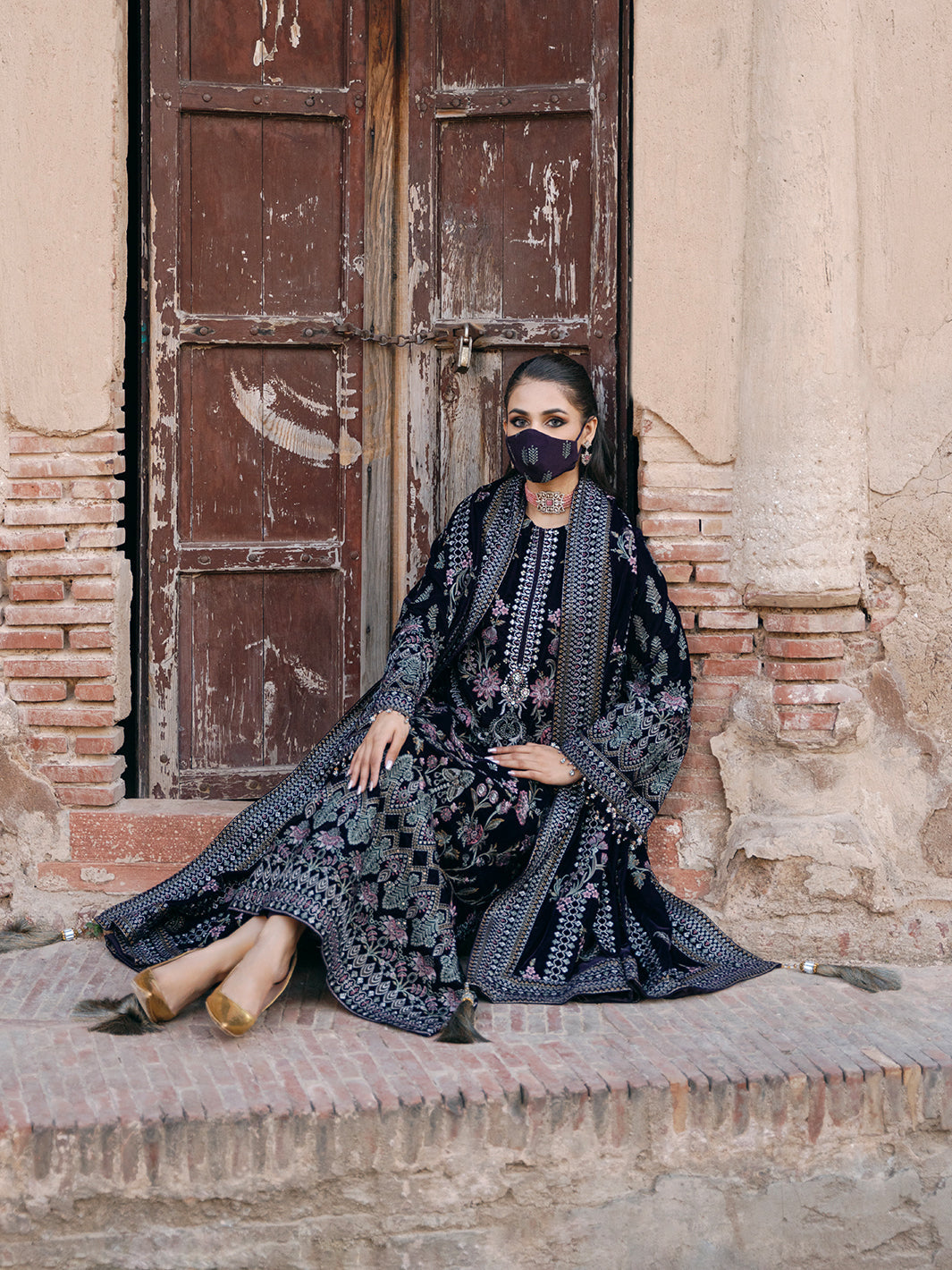 Flossie | Siara Velvet Formals | V-104 - A - House Of Hania