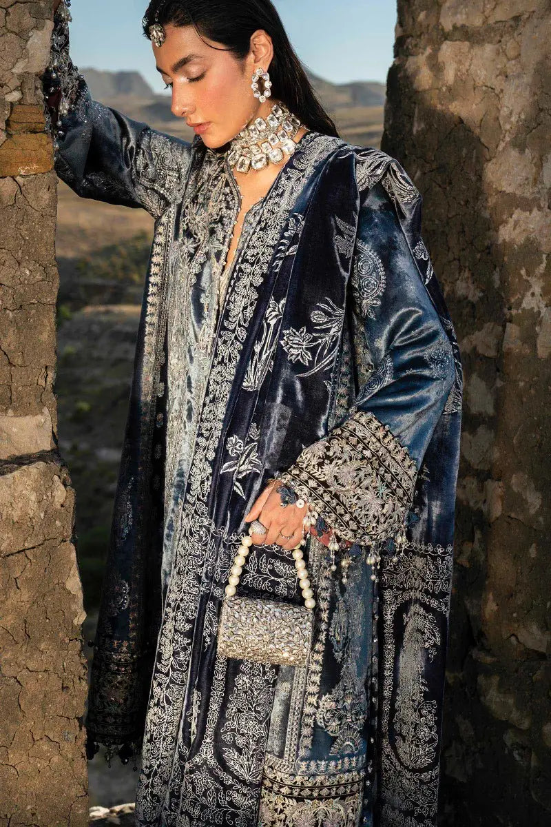 Sana Safinaz | Winter Luxury 23 | V231-005-CP - House Of Anaya