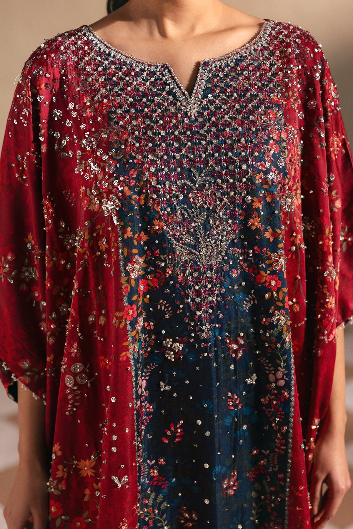 Afrozeh | Silk Muse 26 | Grandeur - Image 3