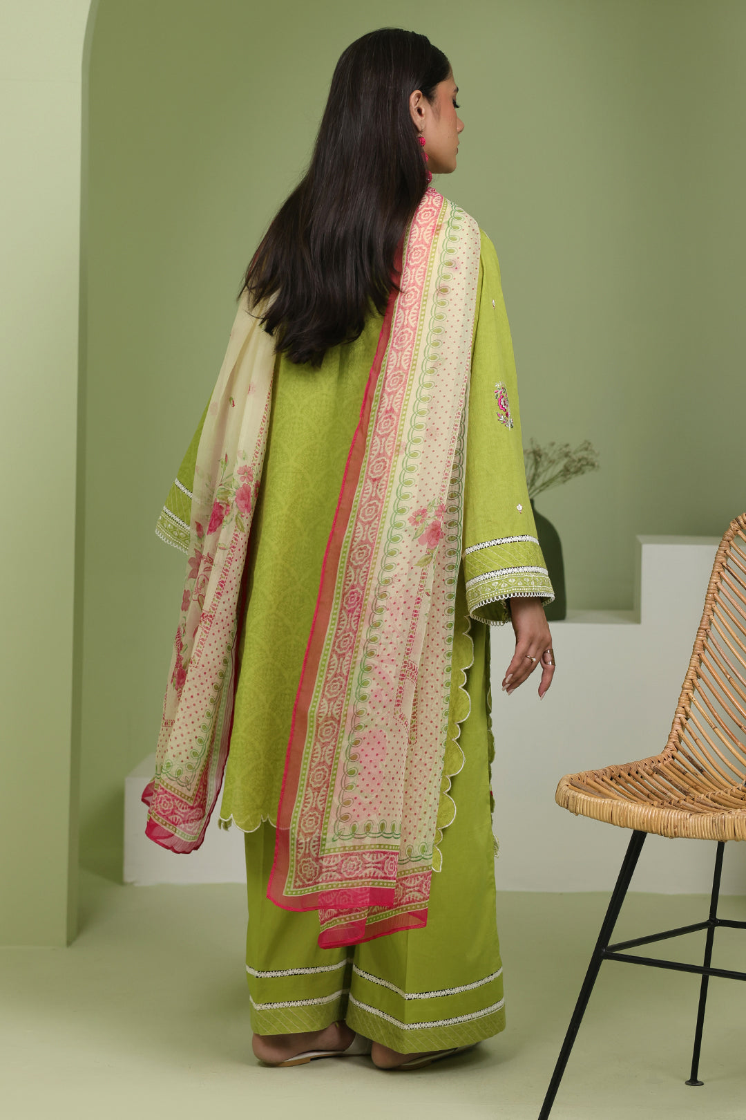 Zellbury | Unstitched 3 Piece Lawn | Embroidered Shirt Shalwar Dupatta - 1462 - Libasekhas
