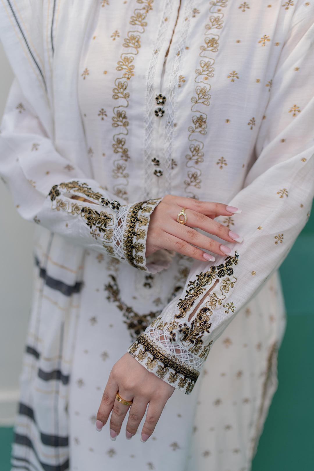 Zellbury | Summer Pret | Embroidered Kurta Dupatta - 1978 - Libasekhas