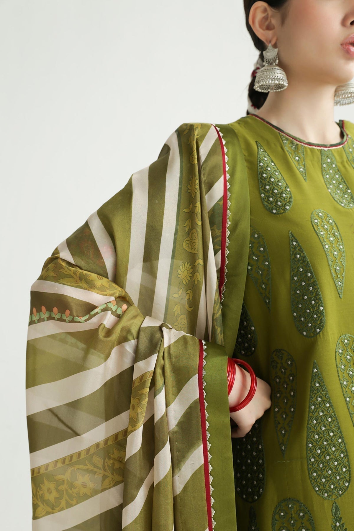 Zara Shahjahan | Luxury Lawn 24 | AAINA-8B - House of Zarish