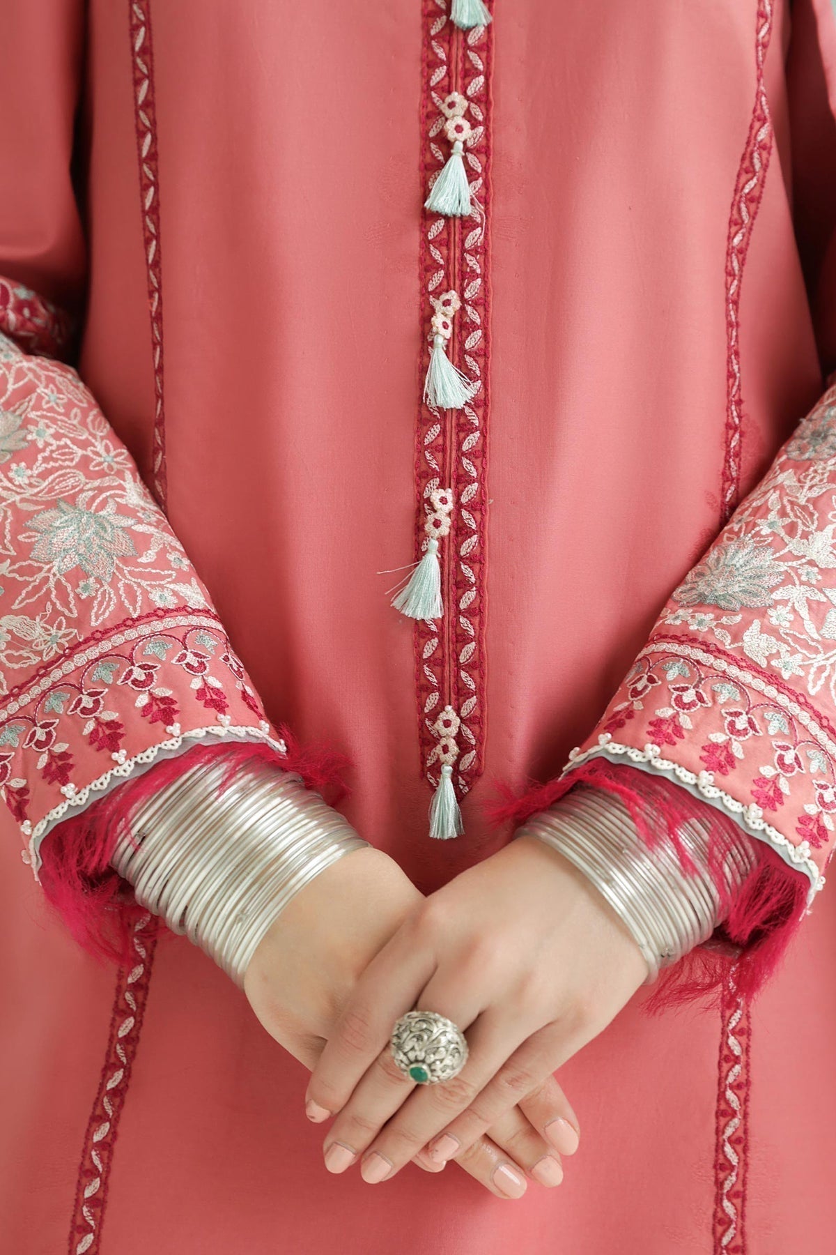 Zara Shahjahan | Luxury Lawn 24 | SANDAL-10B - House of Zarish