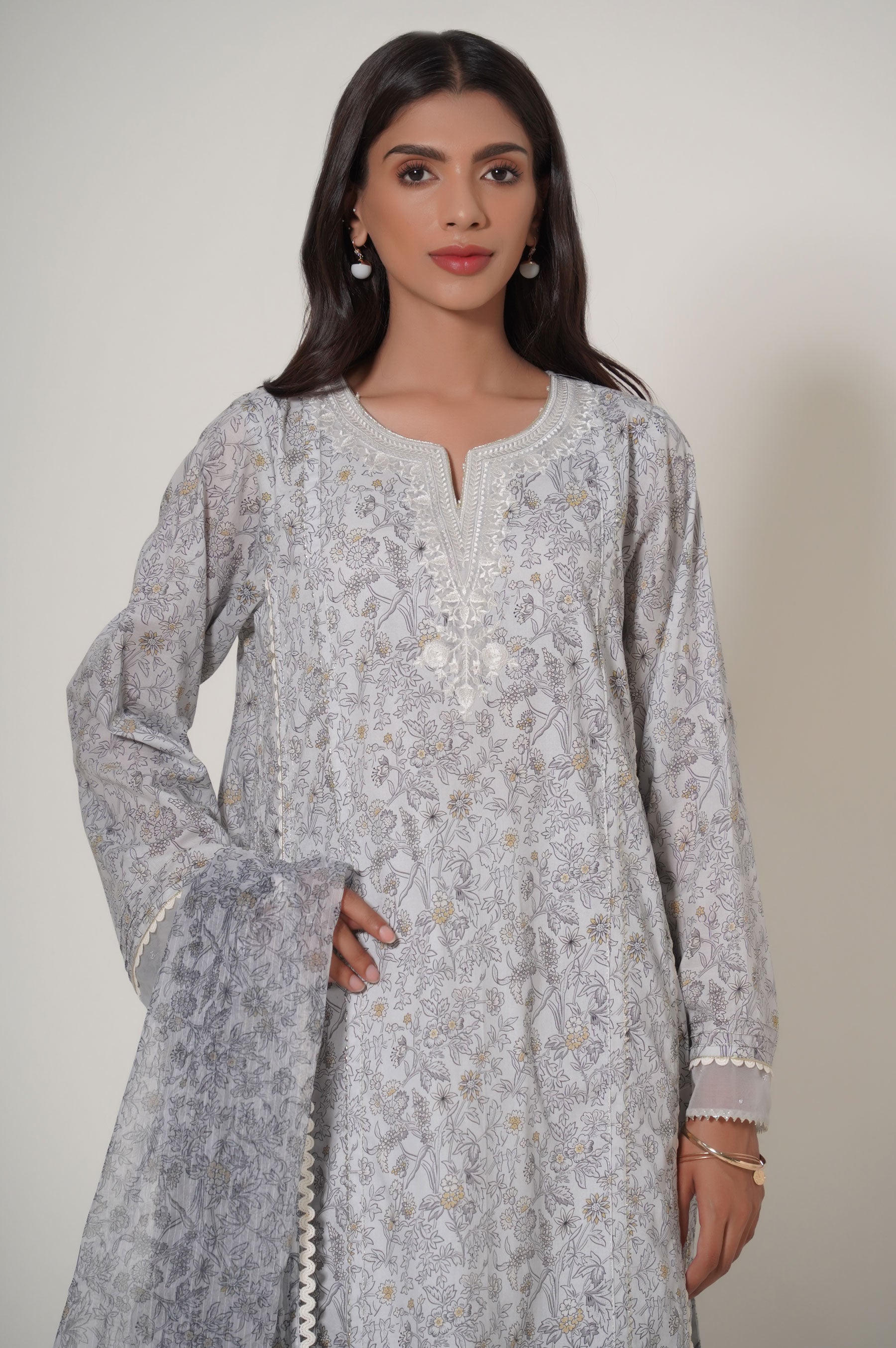 Zeen | Summer Collection 24 | 33622 - House Of Anaya