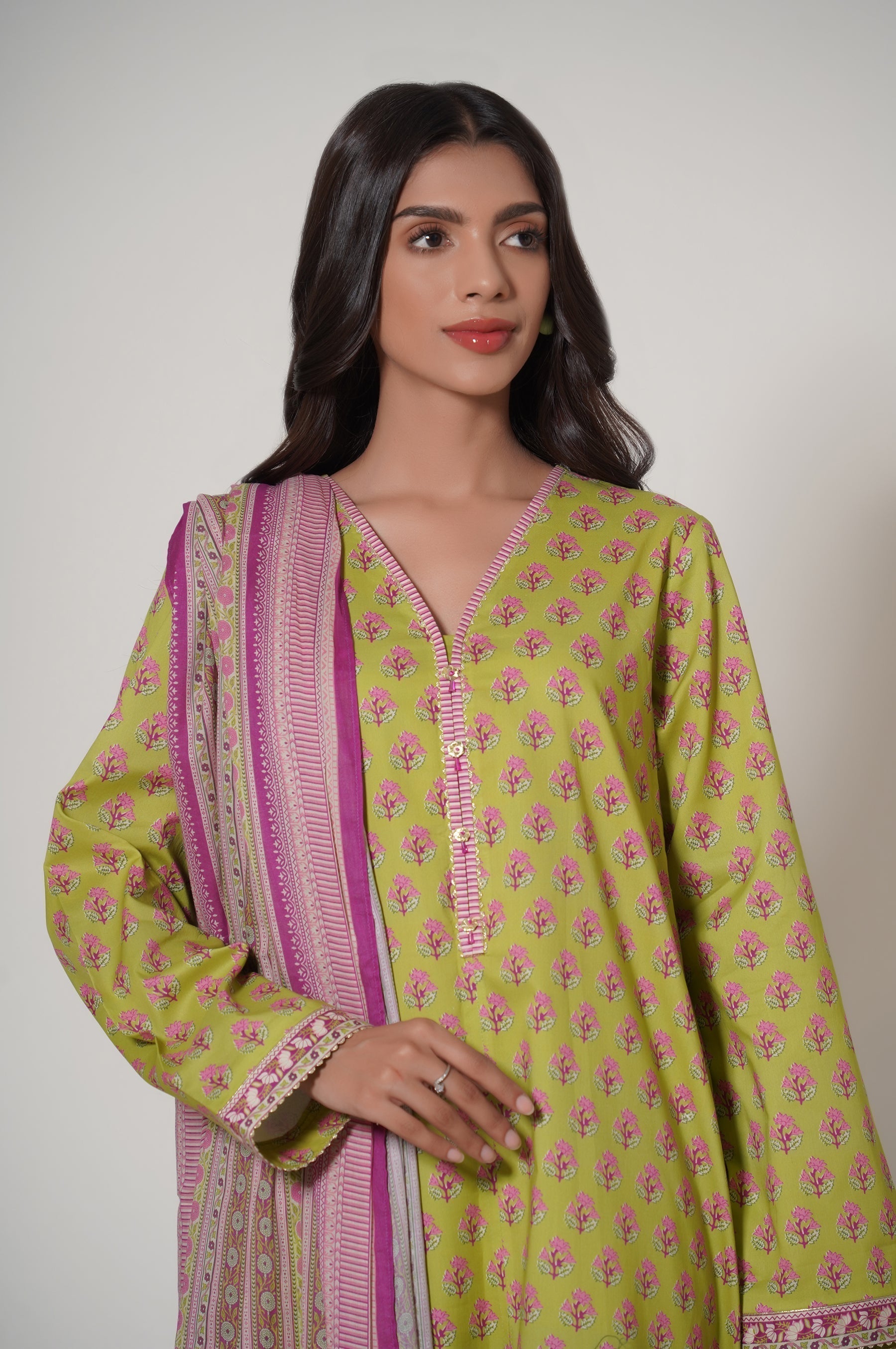 Zeen | Summer Collection 24 | 33625 - House Of Anaya